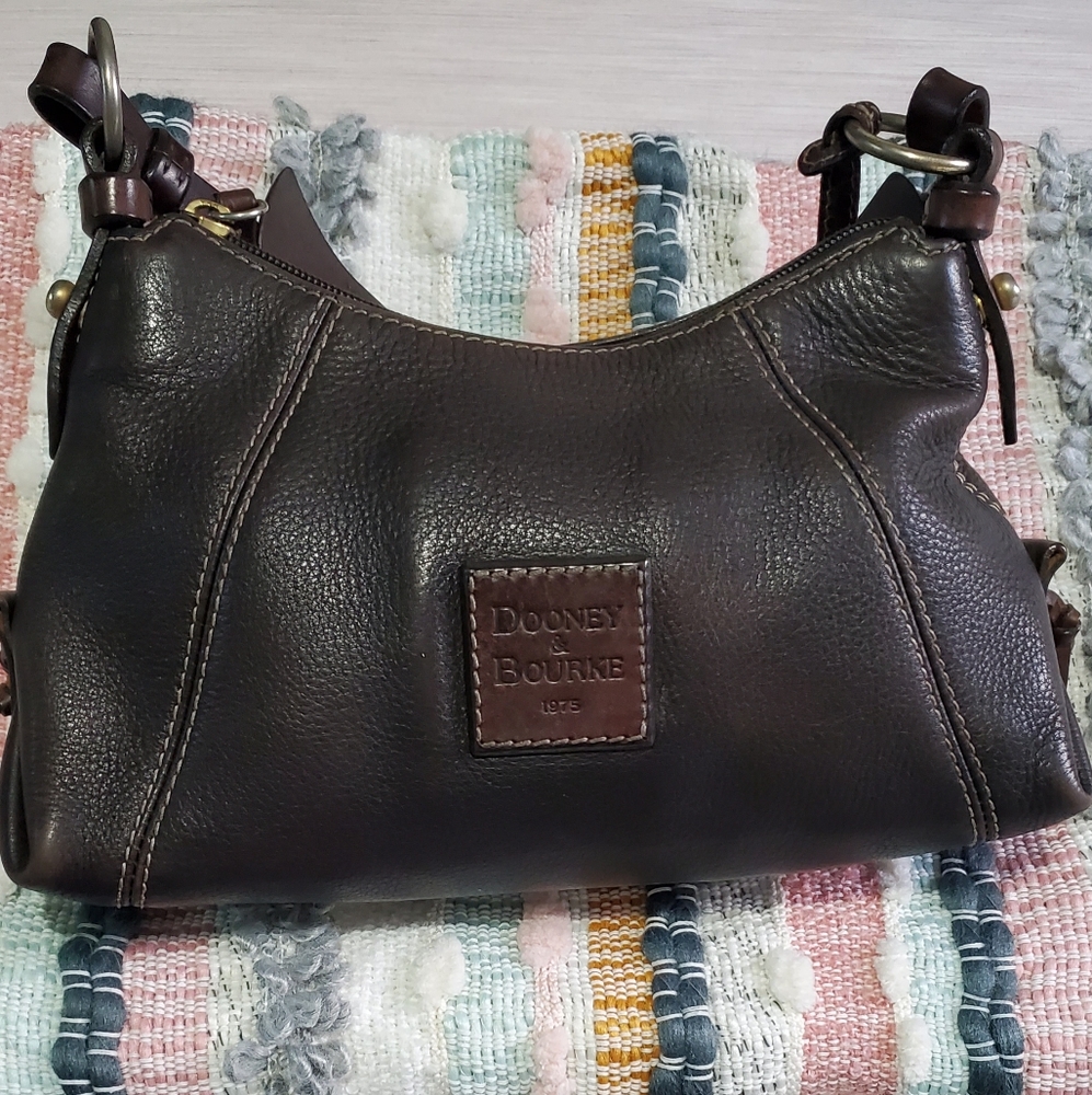 Dooney & Bourke